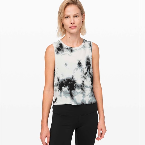 Lululemon Train to Be Tank - Picture 2 of 9